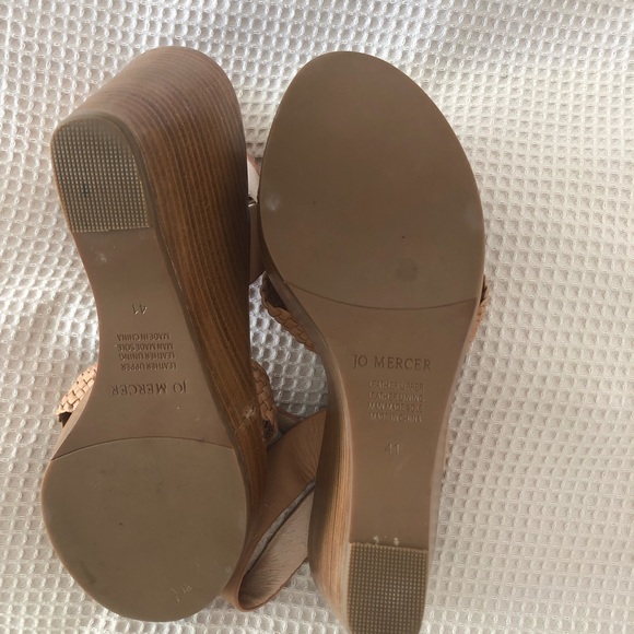 Tan summer wedge heels - Picture 3 of 6